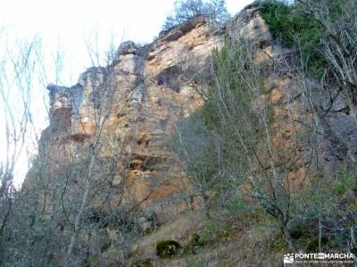 Monasterio Bonaval,Cañón del Jarama; ventano del diablo nieve madrid viajes de aventura montes vas